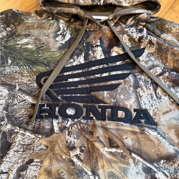 Honda Camouflage Hoodie - Picture 3 of 13